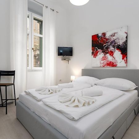 Centar Apartments Fiume Kültér fotó