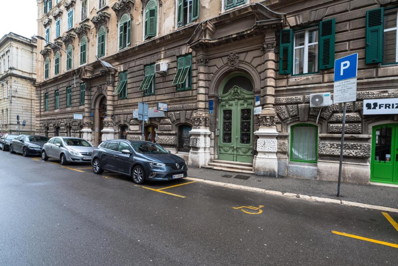 Centar Apartments Fiume Kültér fotó