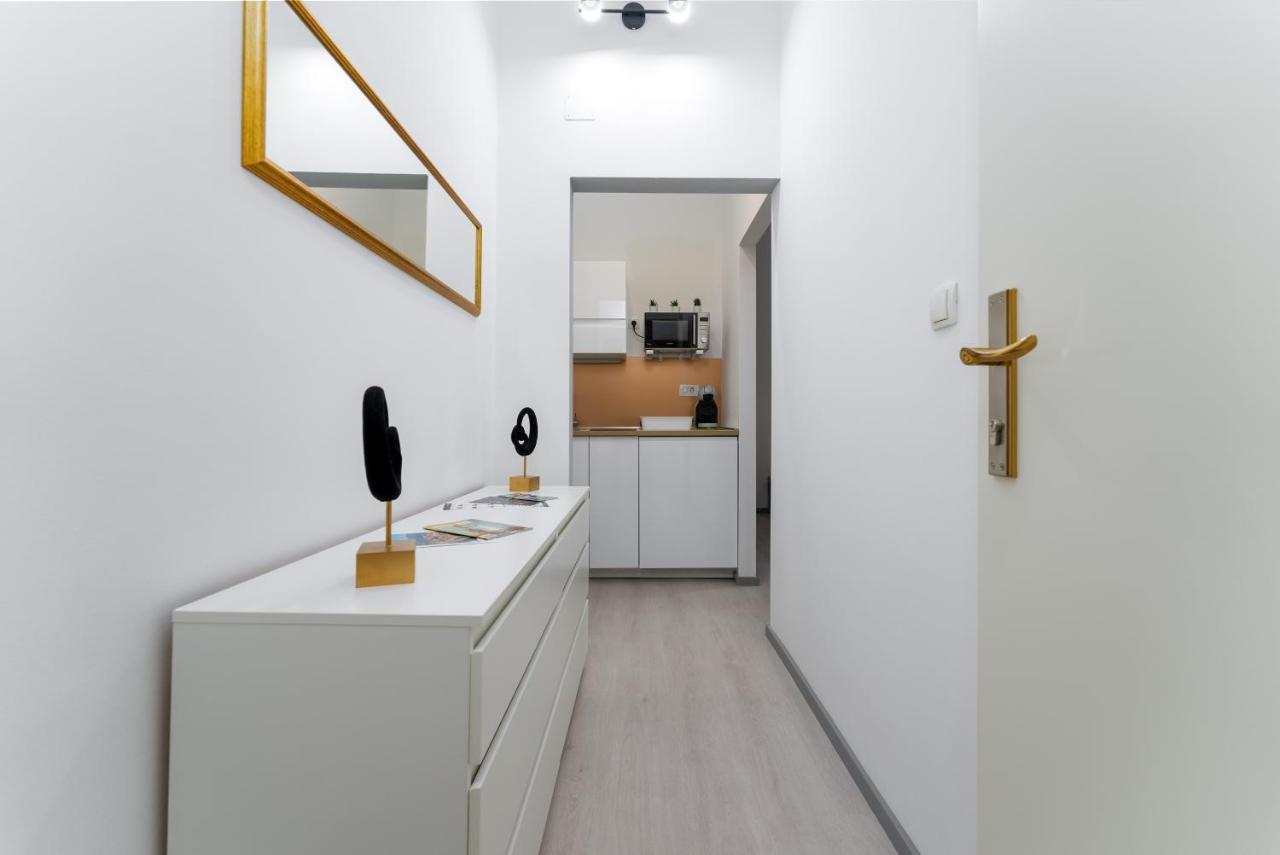 Centar Apartments Fiume Kültér fotó